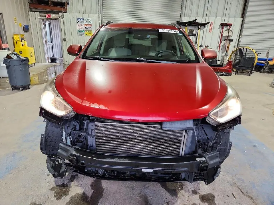 2018 HYUNDAI SANTA FE SE  