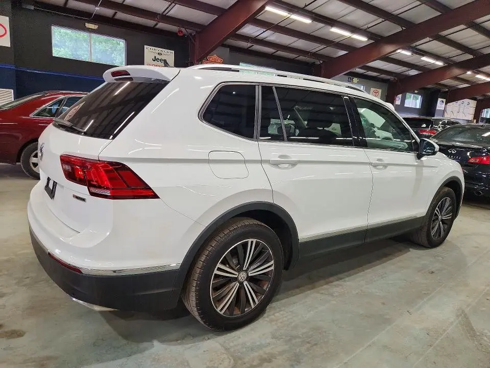 2019 VOLKSWAGEN TIGUAN SE  