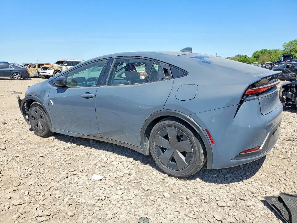 2023 TOYOTA PRIUS LE  
