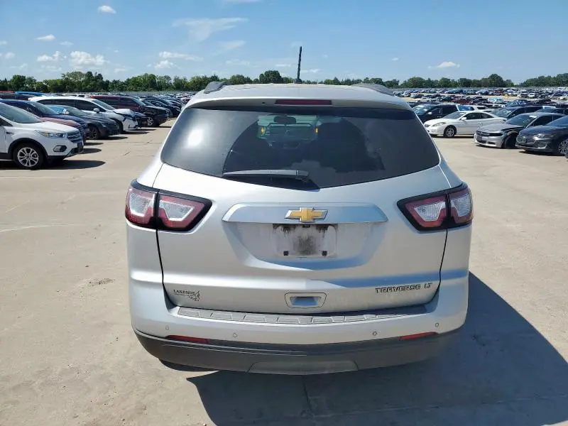 2014 CHEVROLET TRAVERSE LT  