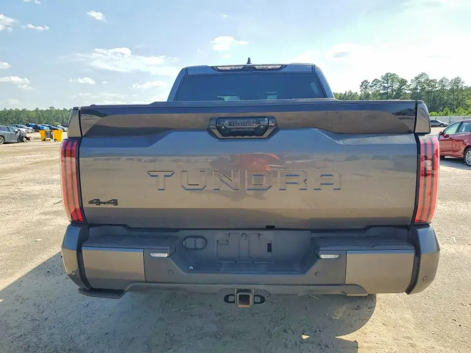 2024 TOYOTA TUNDRA PLATINUM HV  