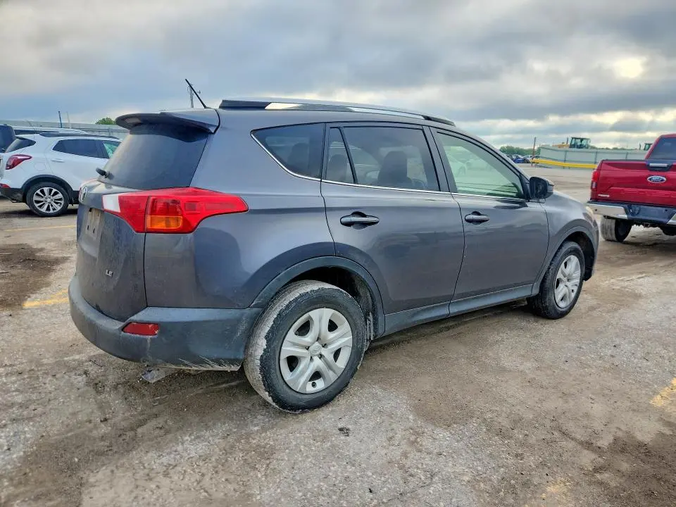 2015 TOYOTA RAV4 LE  