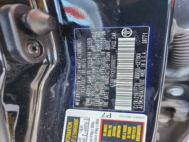 2015 TOYOTA CAMRY SE  