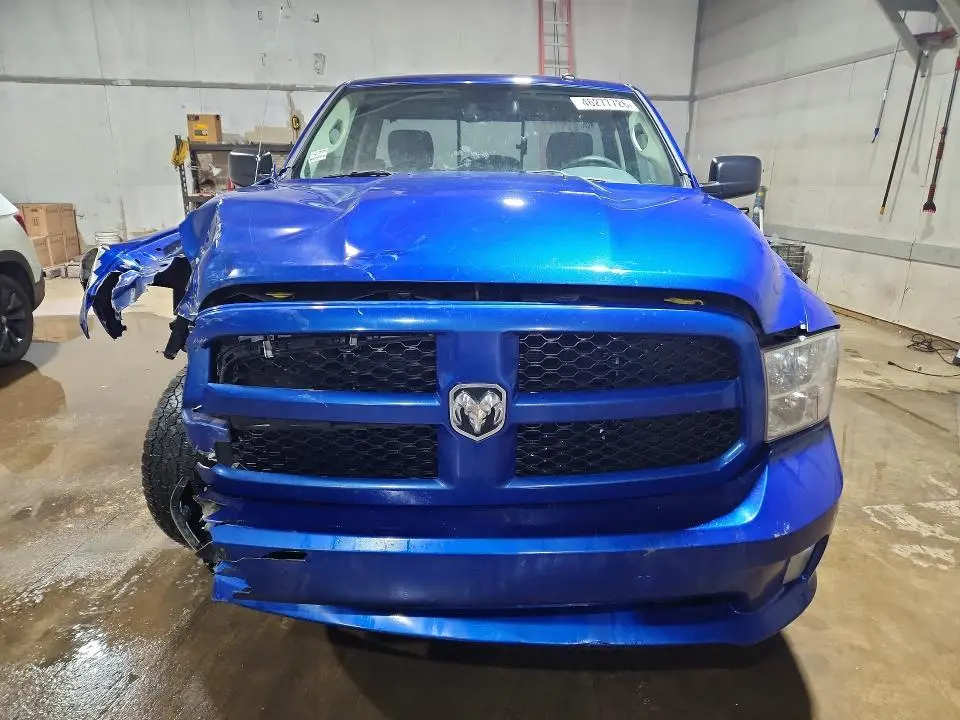 2014 RAM 1500 ST  
