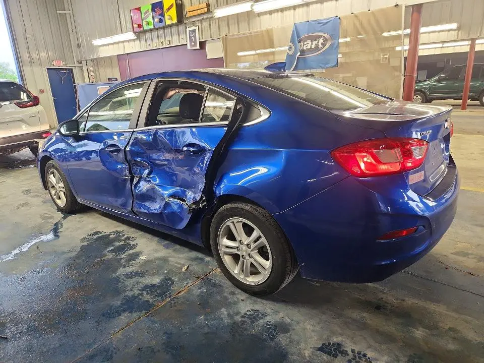2016 CHEVROLET CRUZE LT  