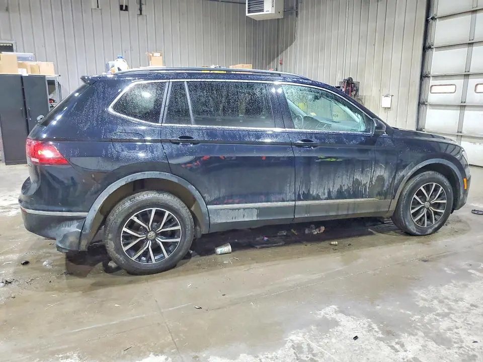 2021 VOLKSWAGEN TIGUAN SE  
