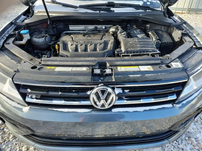 2021 VOLKSWAGEN TIGUAN SE  