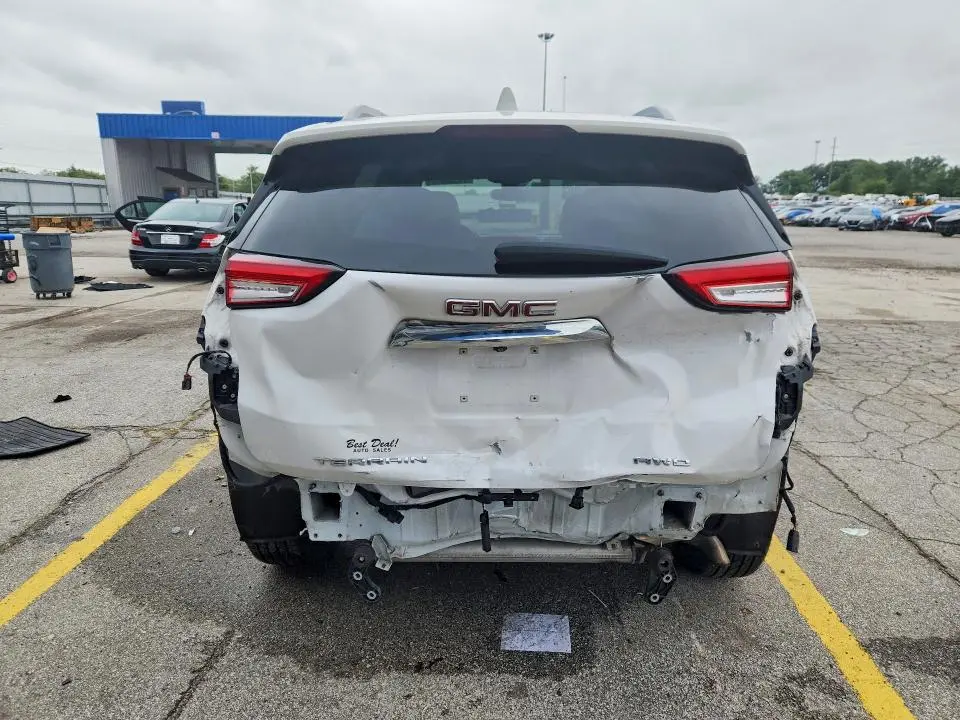 2022 GMC TERRAIN SLT  