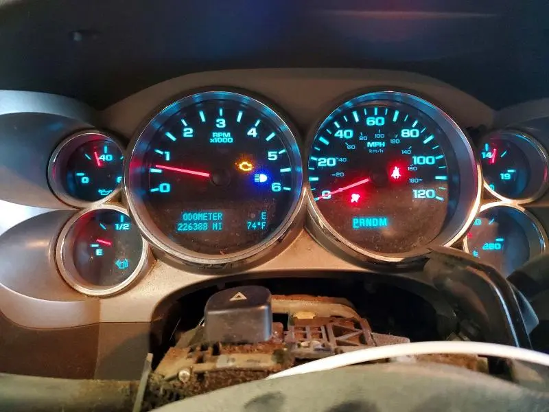 2011 CHEVROLET SILVERADO K1500 LT  