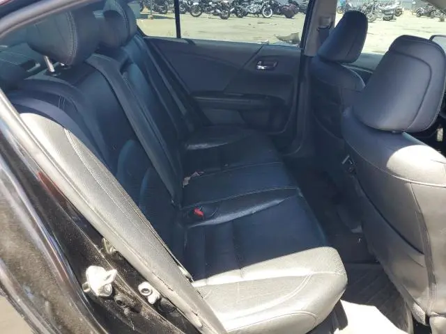 2017 HONDA ACCORD TOURING  