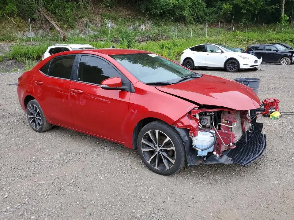 2017 TOYOTA COROLLA SE  