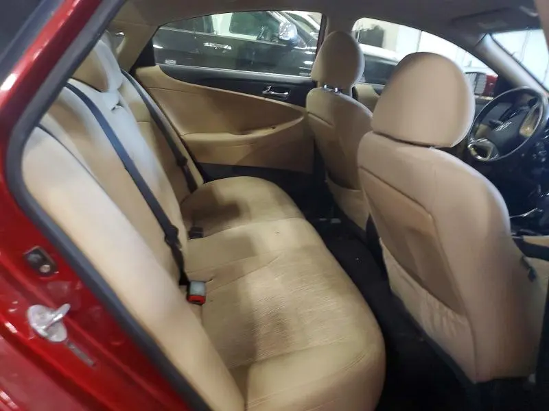 2012 HYUNDAI SONATA GLS  