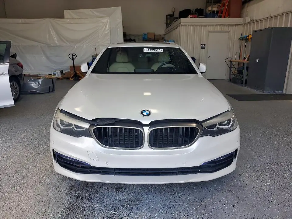 2018 BMW 530 XI  