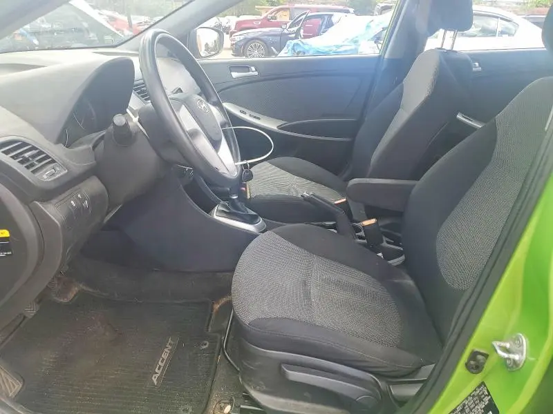 2014 HYUNDAI ACCENT GS  