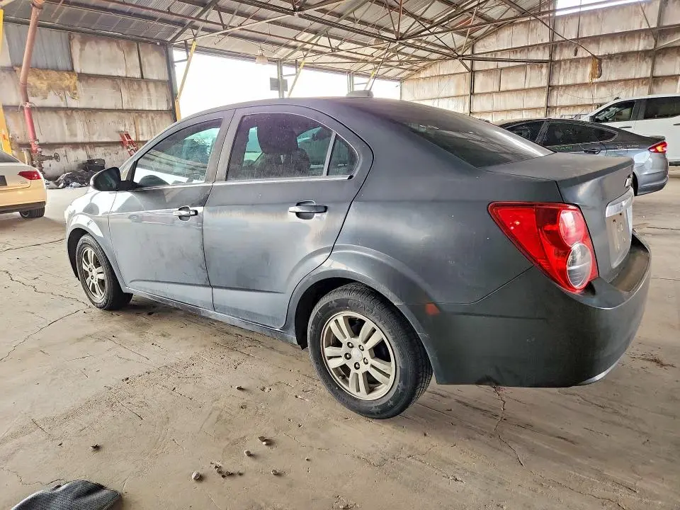 2015 CHEVROLET SONIC LT  