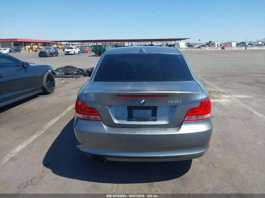 2013 BMW 128I  