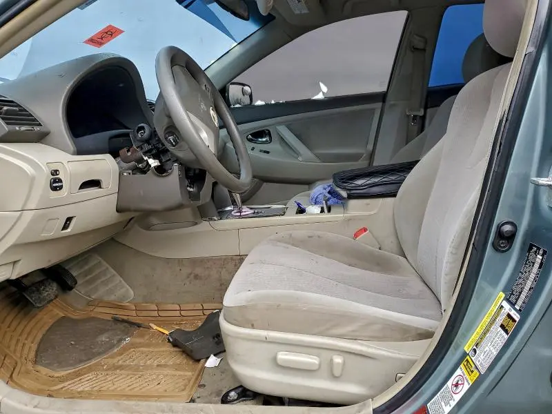 2011 TOYOTA CAMRY BASE  
