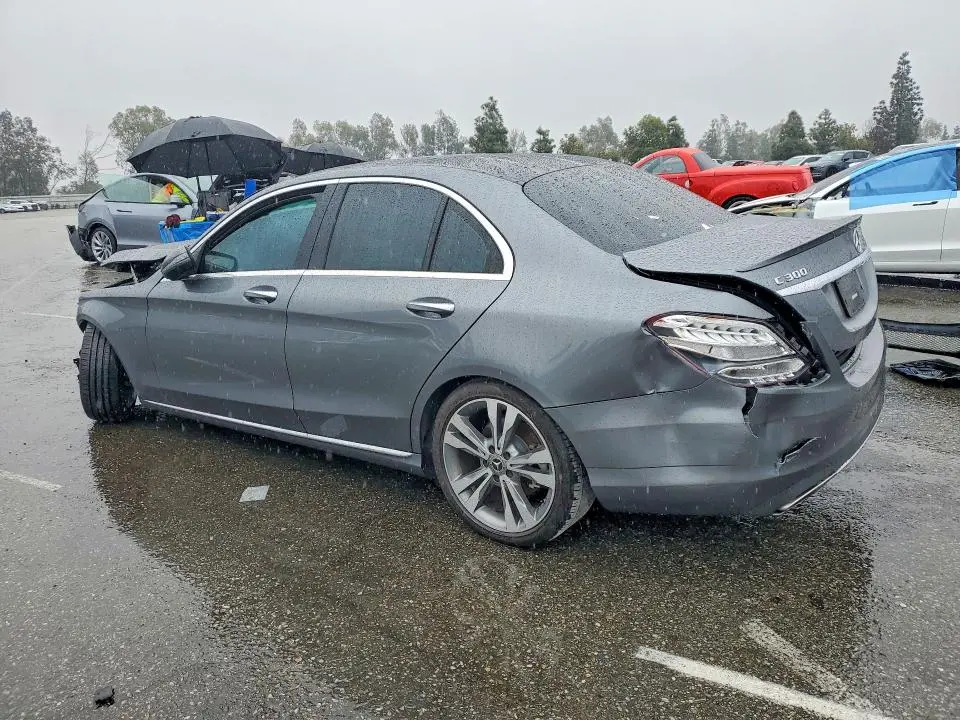 2018 MERCEDES-BENZ C 300  