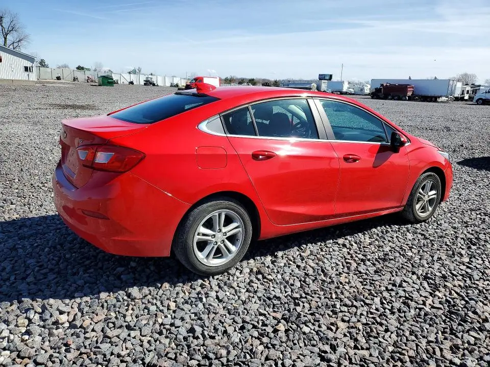 2018 CHEVROLET CRUZE LT  