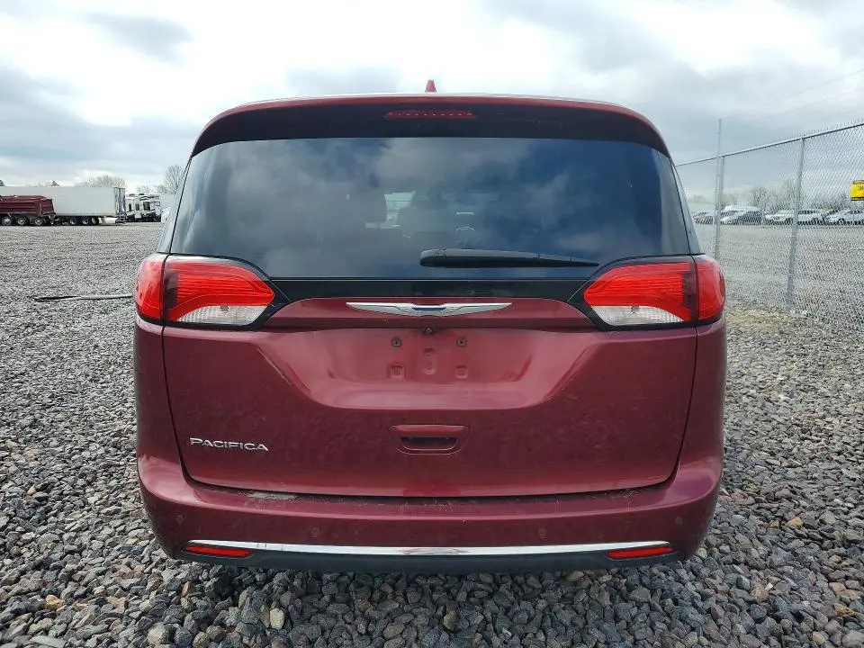 2017 CHRYSLER PACIFICA TOURING L  