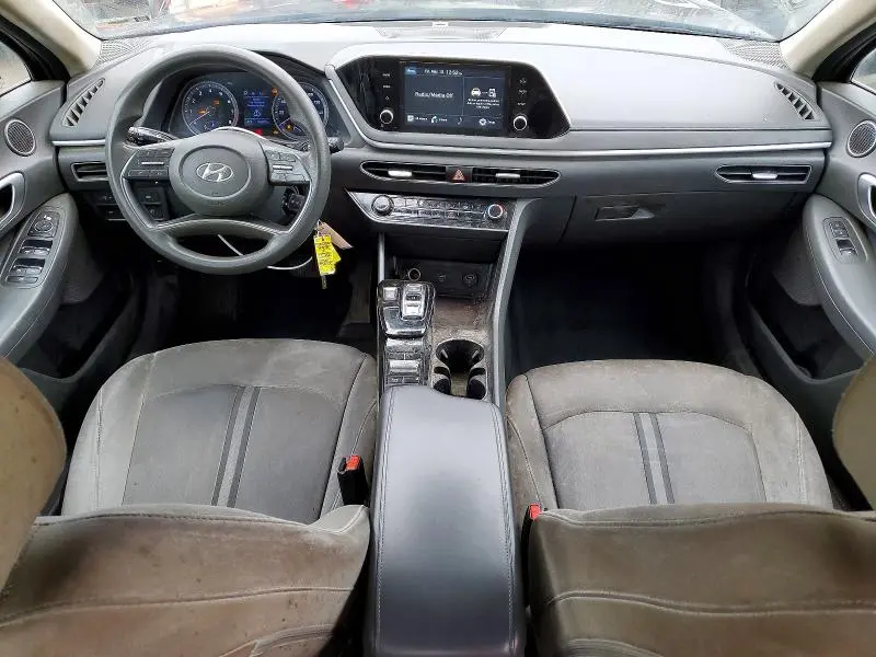 2020 HYUNDAI SONATA SE  