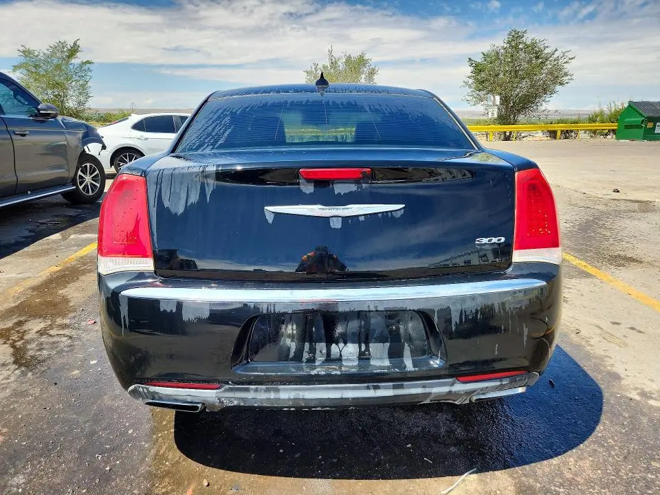 2015 CHRYSLER 300 LIMITED  