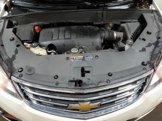 2013 CHEVROLET TRAVERSE LT  