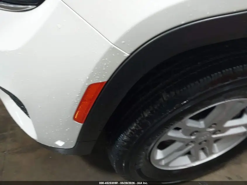 2023 JEEP GRAND CHEROKEE LAREDO 4X4