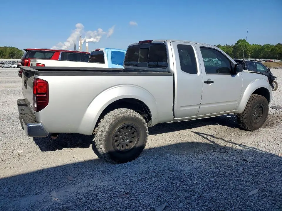 2019 NISSAN FRONTIER SV V6  