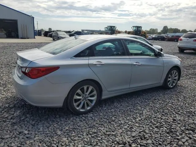 2013 HYUNDAI SONATA SE  