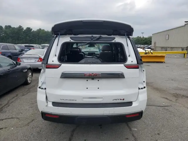 2024 GMC YUKON AT4  