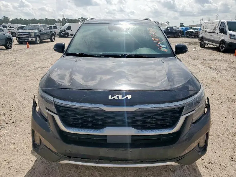2022 KIA SELTOS SX  