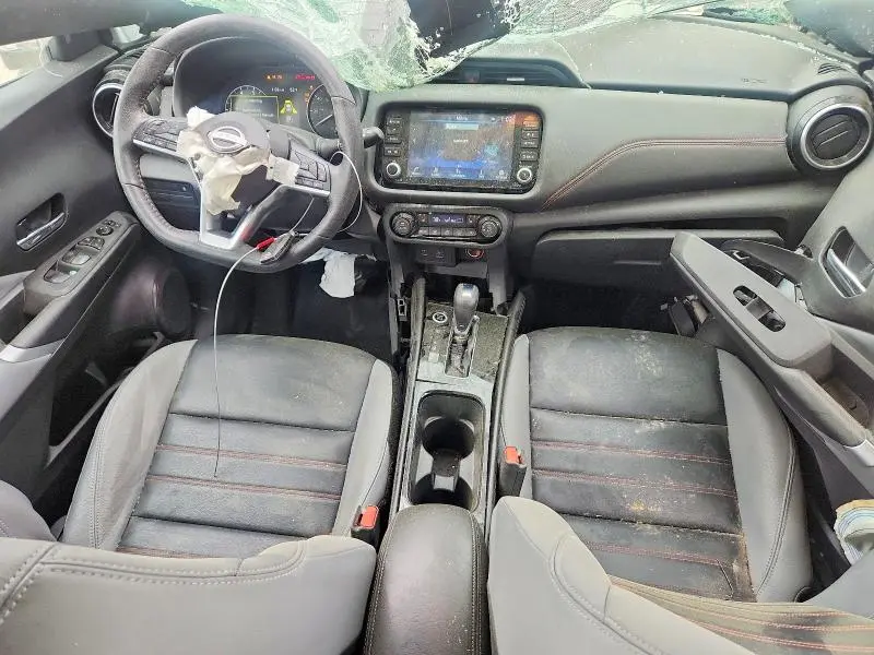 2023 NISSAN KICKS SR  