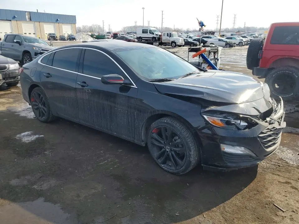 2022 CHEVROLET MALIBU LT  
