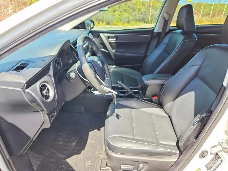 2018 TOYOTA COROLLA   