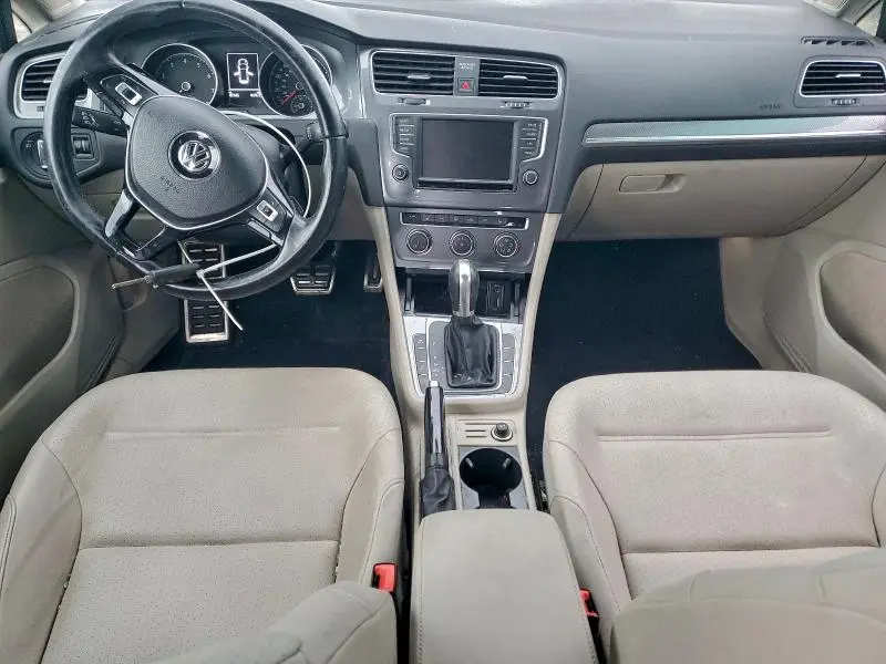 2017 VOLKSWAGEN GOLF ALLTRACK S  