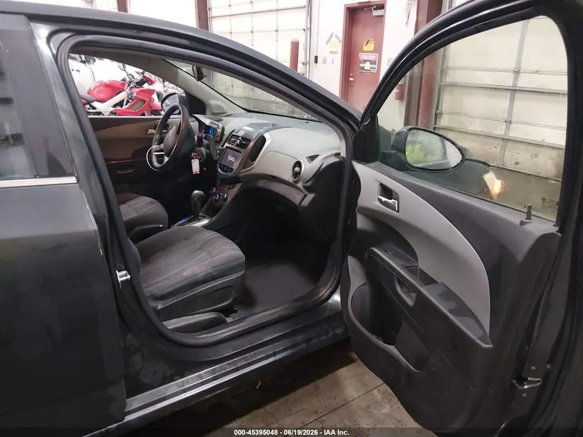 2014 CHEVROLET SONIC LT AUTO