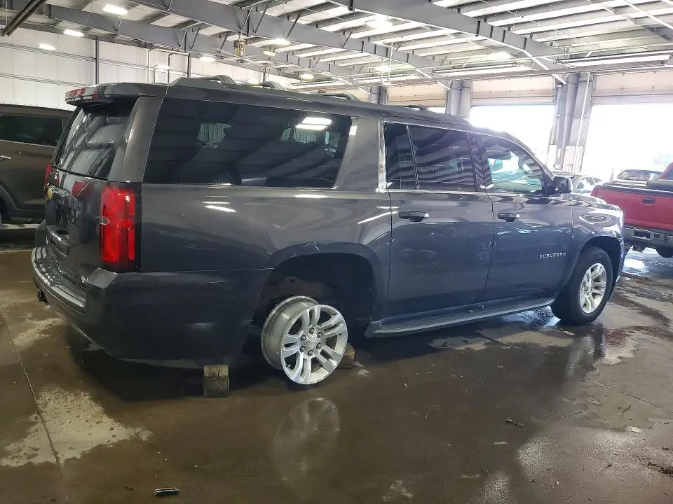 2017 CHEVROLET SUBURBAN K1500 LS  