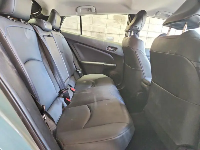 2016 TOYOTA PRIUS FOUR TOURING  