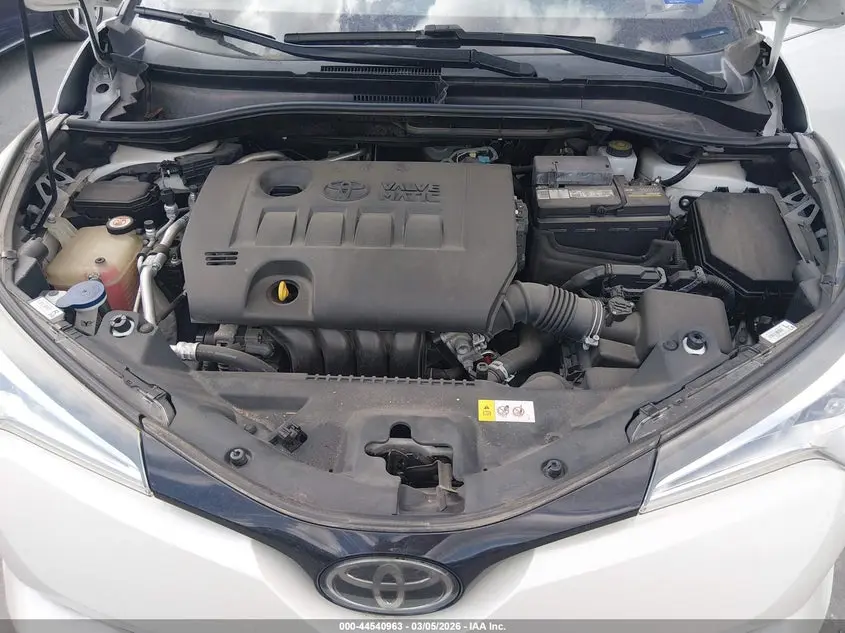 2018 TOYOTA C-HR XLE
