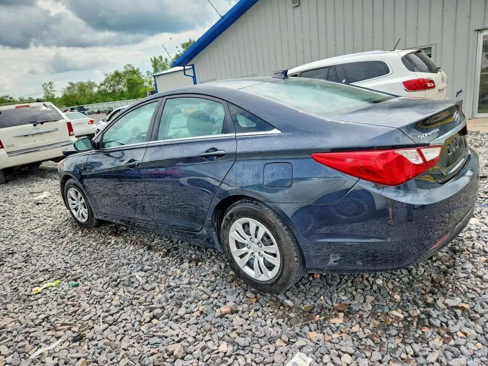 2011 HYUNDAI SONATA GLS  