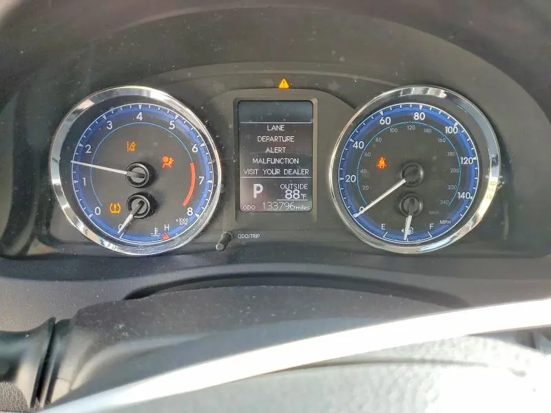 2017 TOYOTA COROLLA LE  
