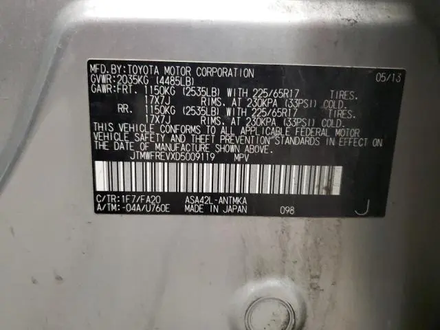 2013 TOYOTA RAV4 XLE  