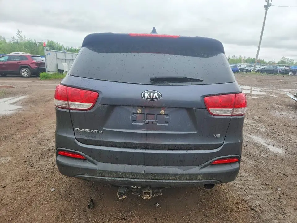 2017 KIA SORENTO LX V6  