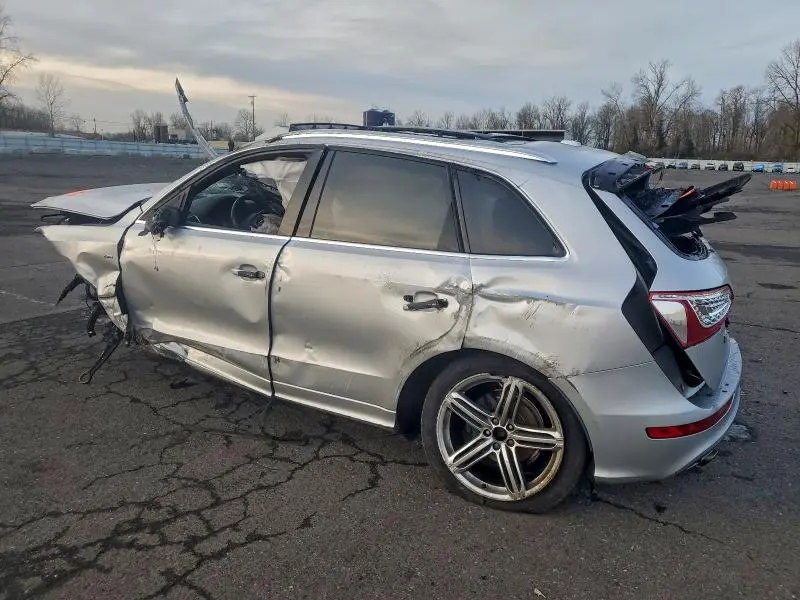 2010 AUDI Q5 PREMIUM PLUS  