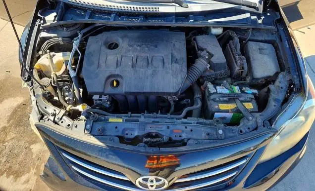2013 TOYOTA COROLLA LE  