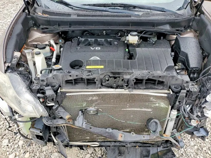 2013 NISSAN MURANO S  