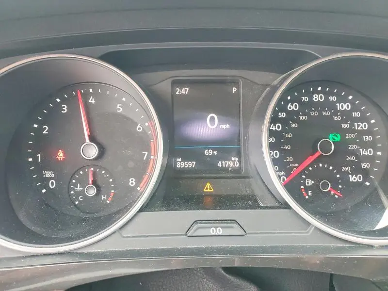 2019 VOLKSWAGEN TIGUAN SE  