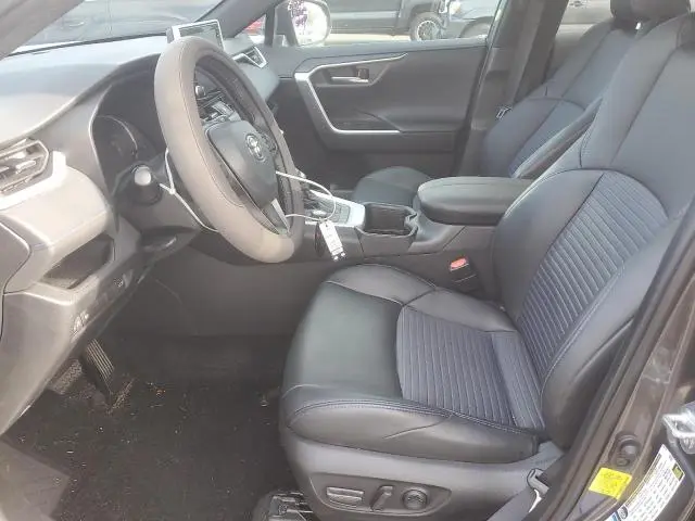 2022 TOYOTA RAV4 XSE