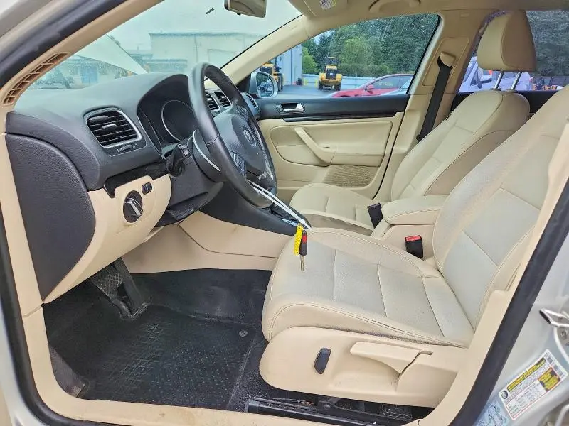 2011 VOLKSWAGEN JETTA S  